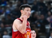 爱游戏下载中心-特批球员登场比赛，队友合作默契